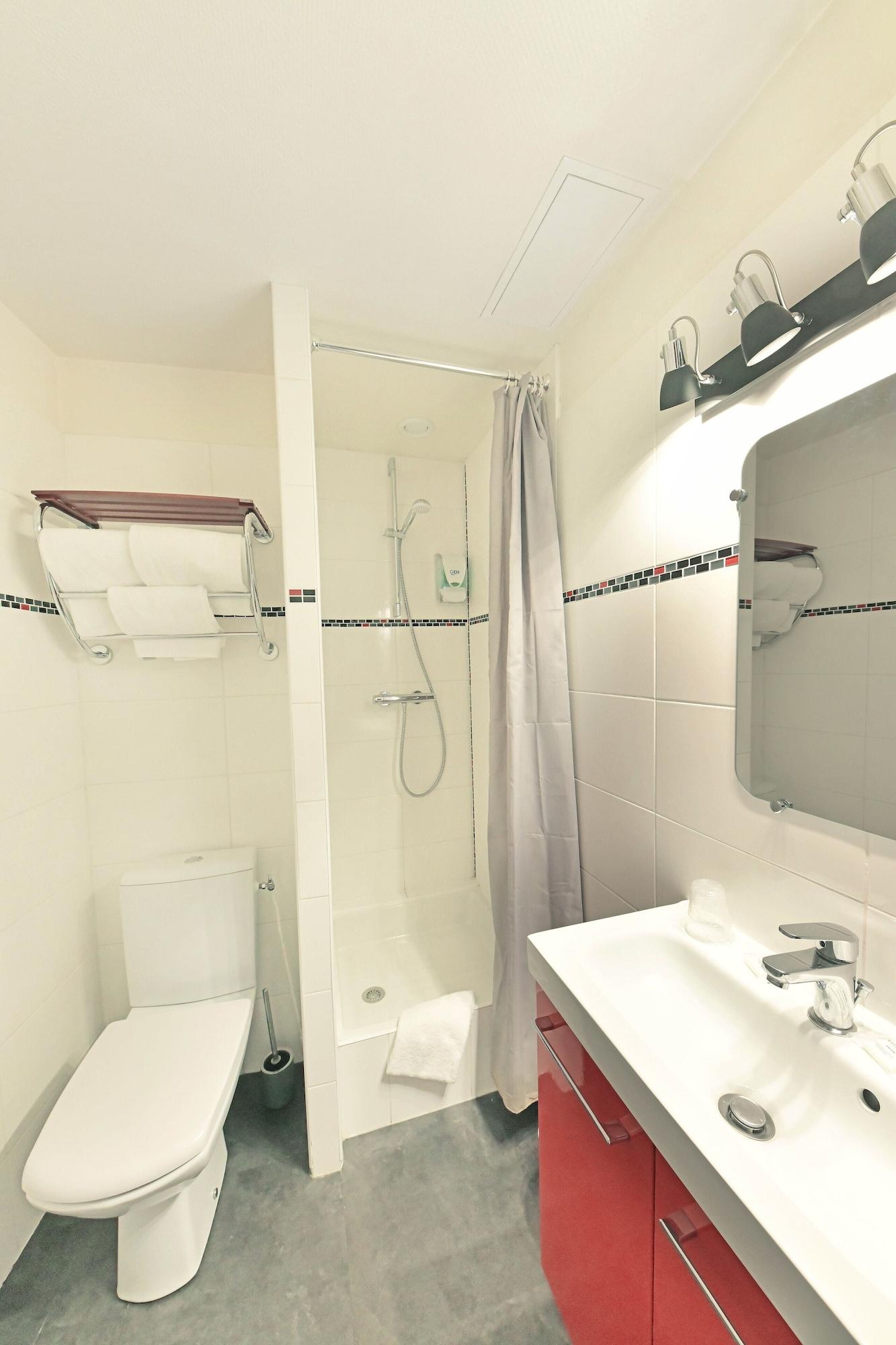 Hotel Saint Andre Gare Sncf クレルモン・フェラン エクステリア 写真