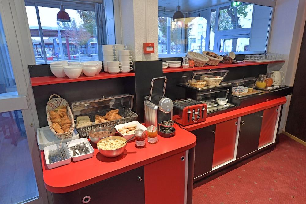 Hotel Saint Andre Gare Sncf クレルモン・フェラン エクステリア 写真