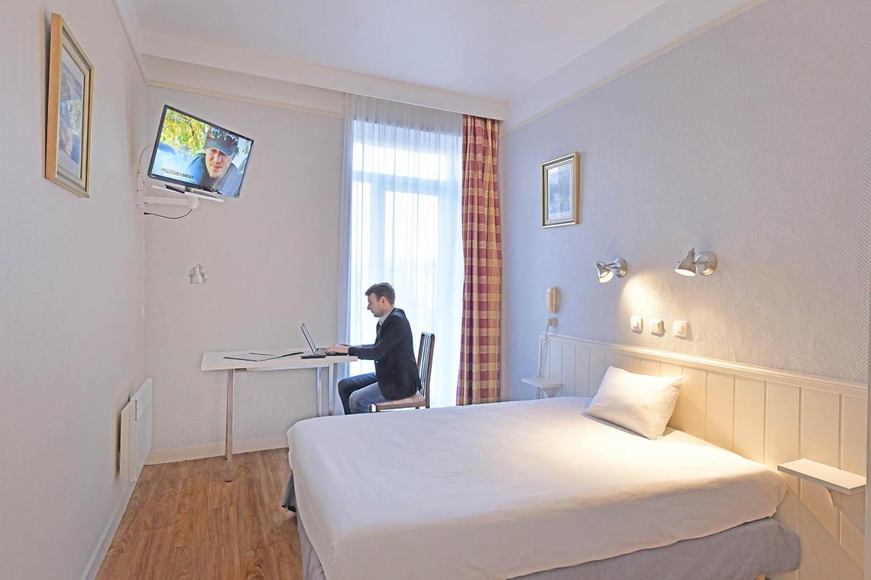 Hotel Saint Andre Gare Sncf クレルモン・フェラン エクステリア 写真