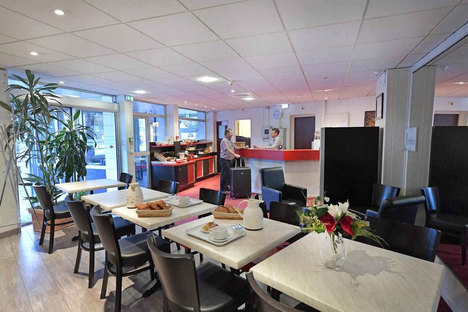 Hotel Saint Andre Gare Sncf クレルモン・フェラン エクステリア 写真